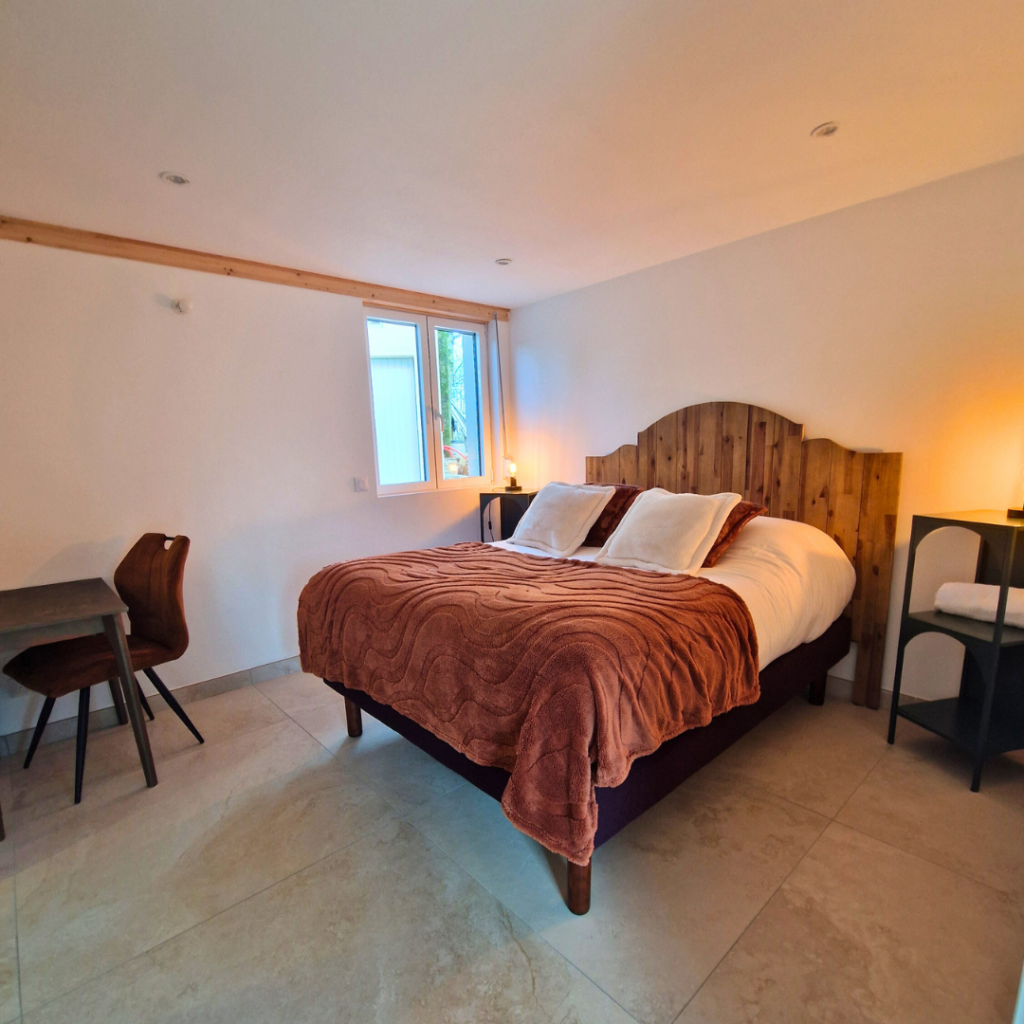 L'accolade-chambre